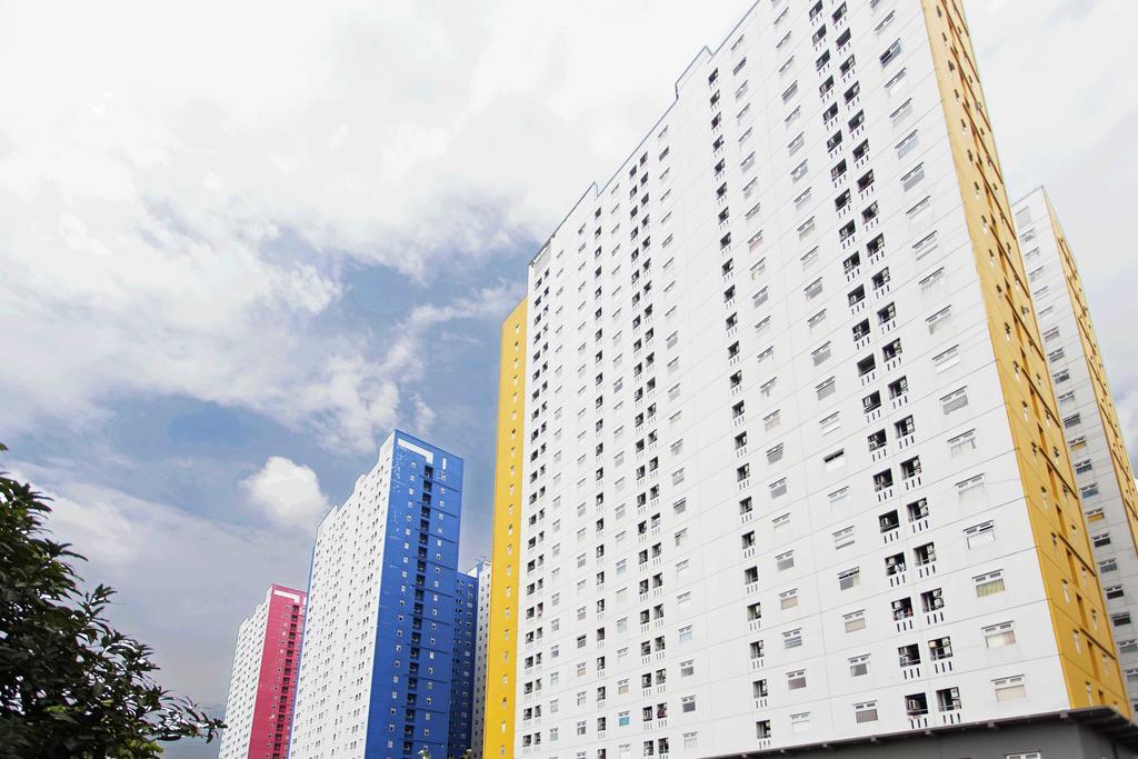 Reddoorz Apartment @ Green Pramuka Jakarta Eksteriør billede