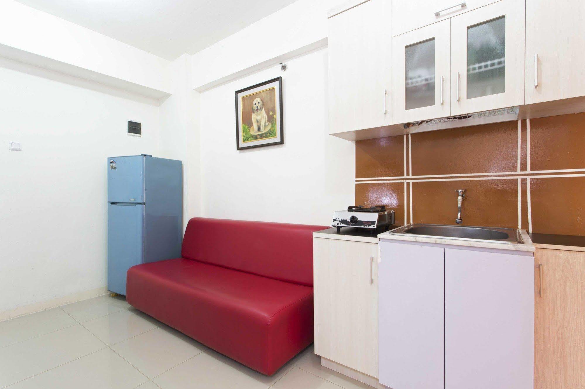 Reddoorz Apartment @ Green Pramuka Jakarta Eksteriør billede